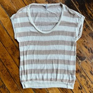 Splendid Scoop Neck Short Sleeved Sweater